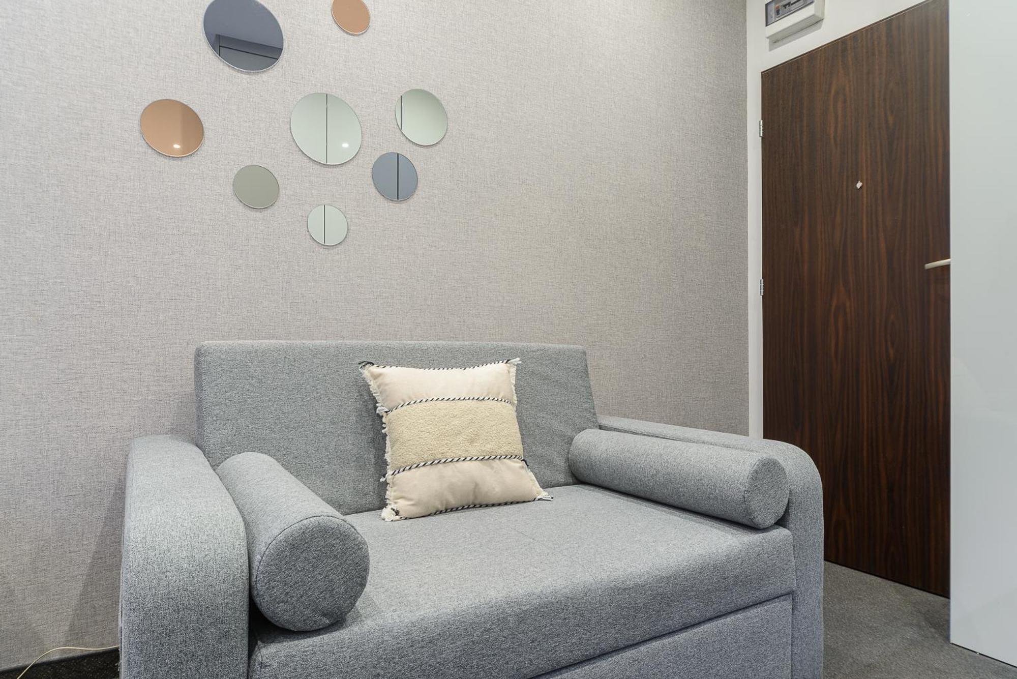 Lumina Modern Rondo Onz Apartment *